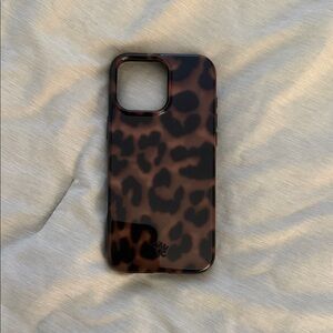 Velvet Caviar Leopard “it girl” iPhone 16 Pro Max Case